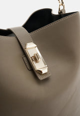 Eiby Hobo in khaki green