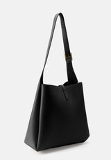 Hobo Bag „Loviisa“ – Stilvolle Schultertasche mit Statement-Schließe in Schwarz
