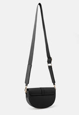 Crossbody Tasche Loviisa Saddle in Schwarz