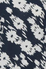 T- Shirt Lisa in Total Eclipse Flower