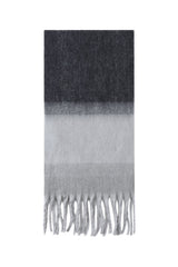 Kuscheliger Schal in Grau