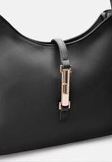 Hobo Bag „Loviisa“ Midi mit Statement- Schließe in Schwarz