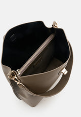 Eiby Hobo in khaki green