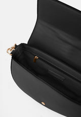Crossbody Tasche Loviisa Saddle in Schwarz
