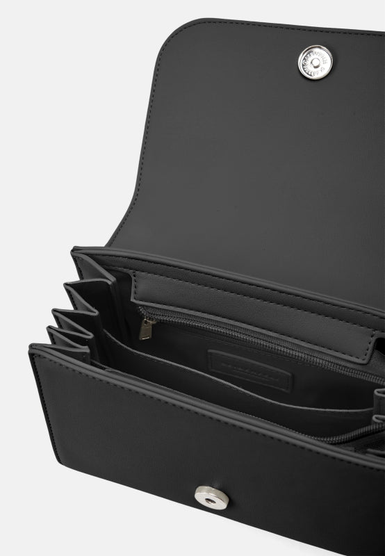 Naantali Crossbody Tasche in Schwarz