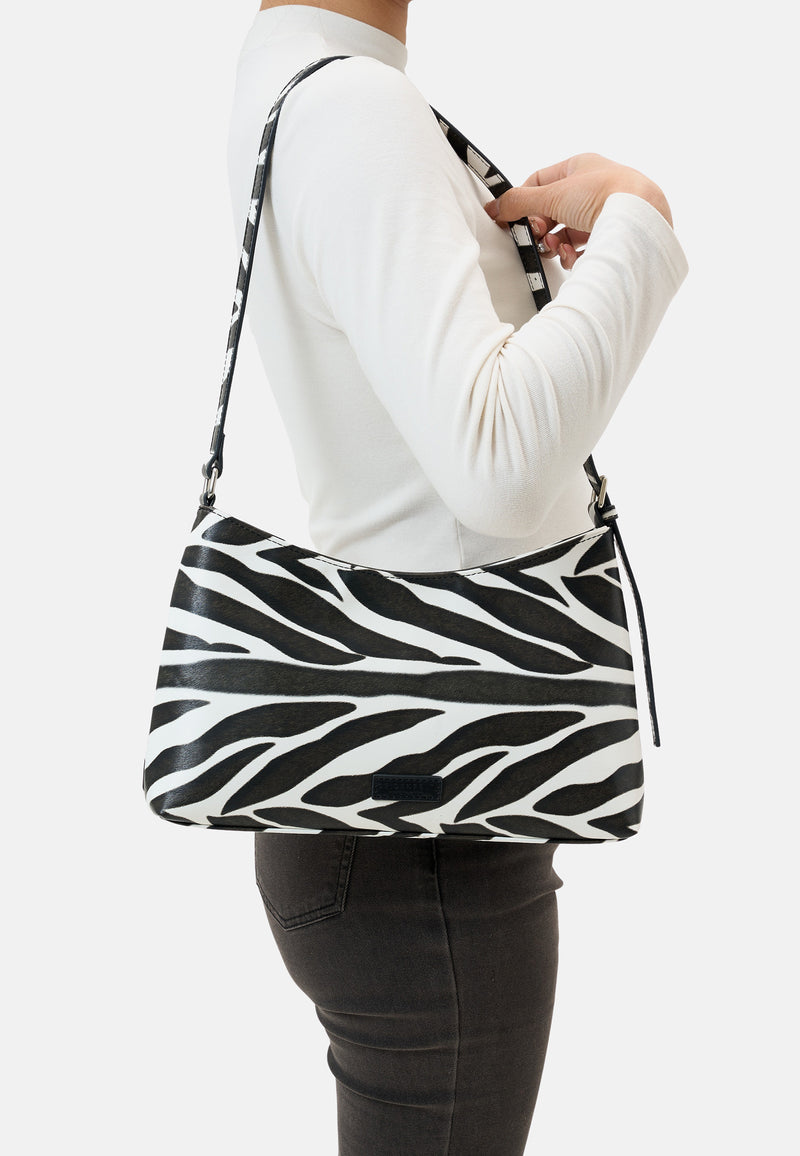 Fjone Shoulderbag in Schwarz