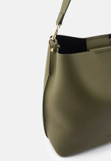 Meloy Hobo in Olive