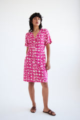 Kleid Nasreen in Love Potion Graphic Aop