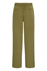Hose Leslie in Mayfly