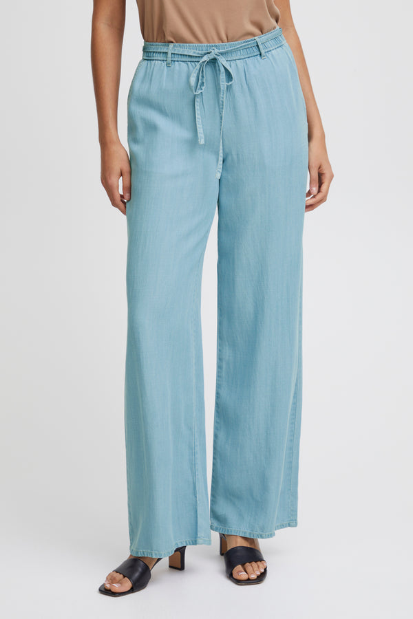 Hose Lana Heavy Woven in Light Blue Denim