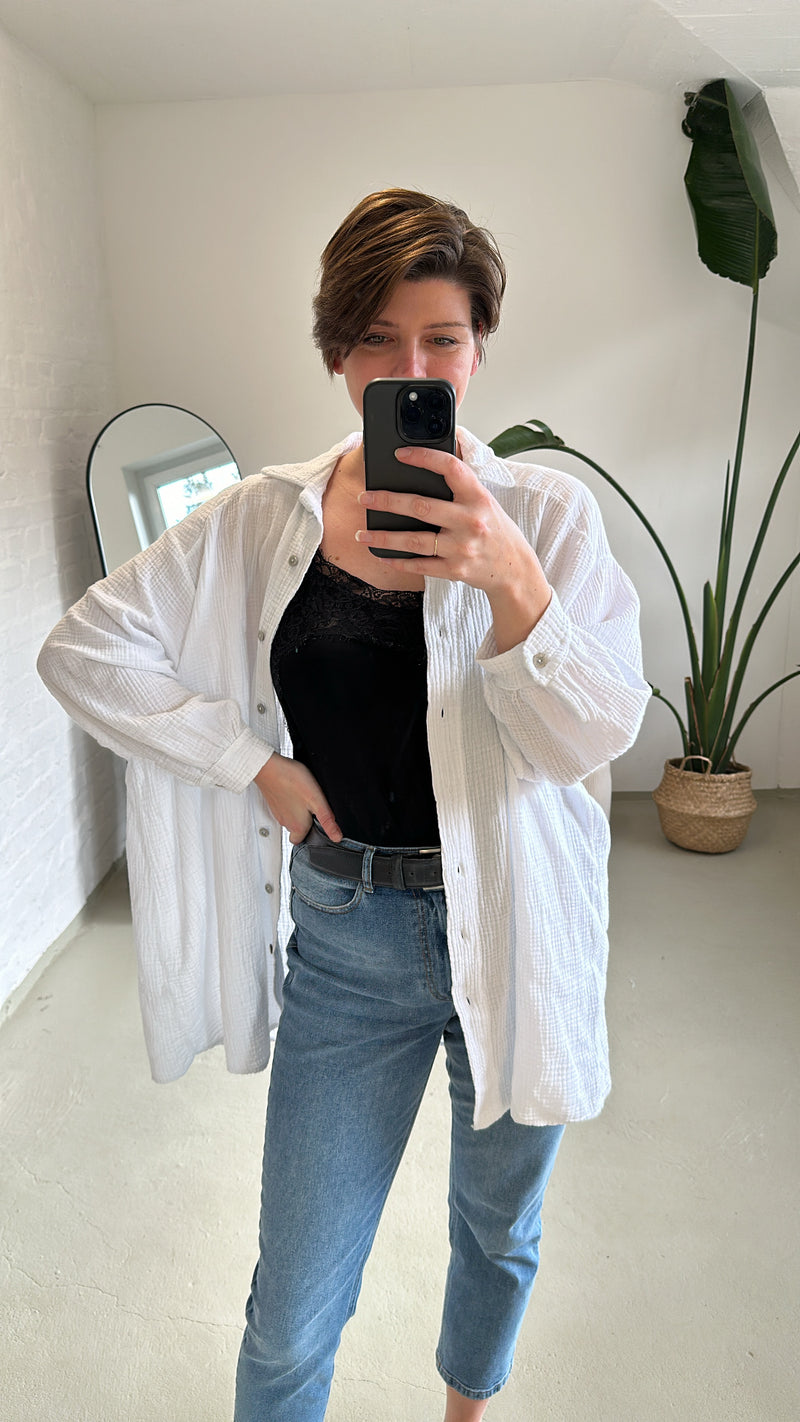 Lange Musselin Bluse Oversize in Weiß