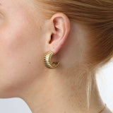 Ohrstecker Alima Chunky Stud in Gold