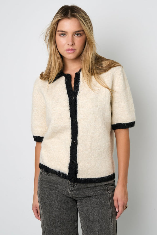 Kurzarm Strickcardigan in weiß