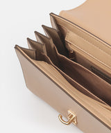 Tasche Kisa II in powder taupe/gold