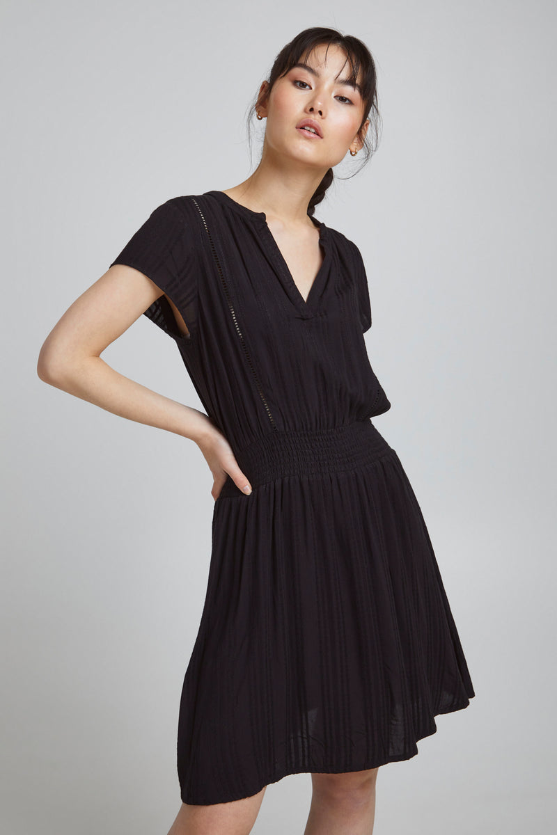 Kleid Gella in Black