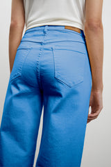 Hose Cenny in Blue As Sample