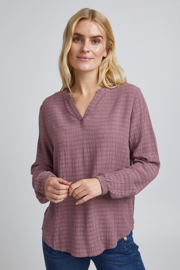 Bluse Eshaida in Grape Shake