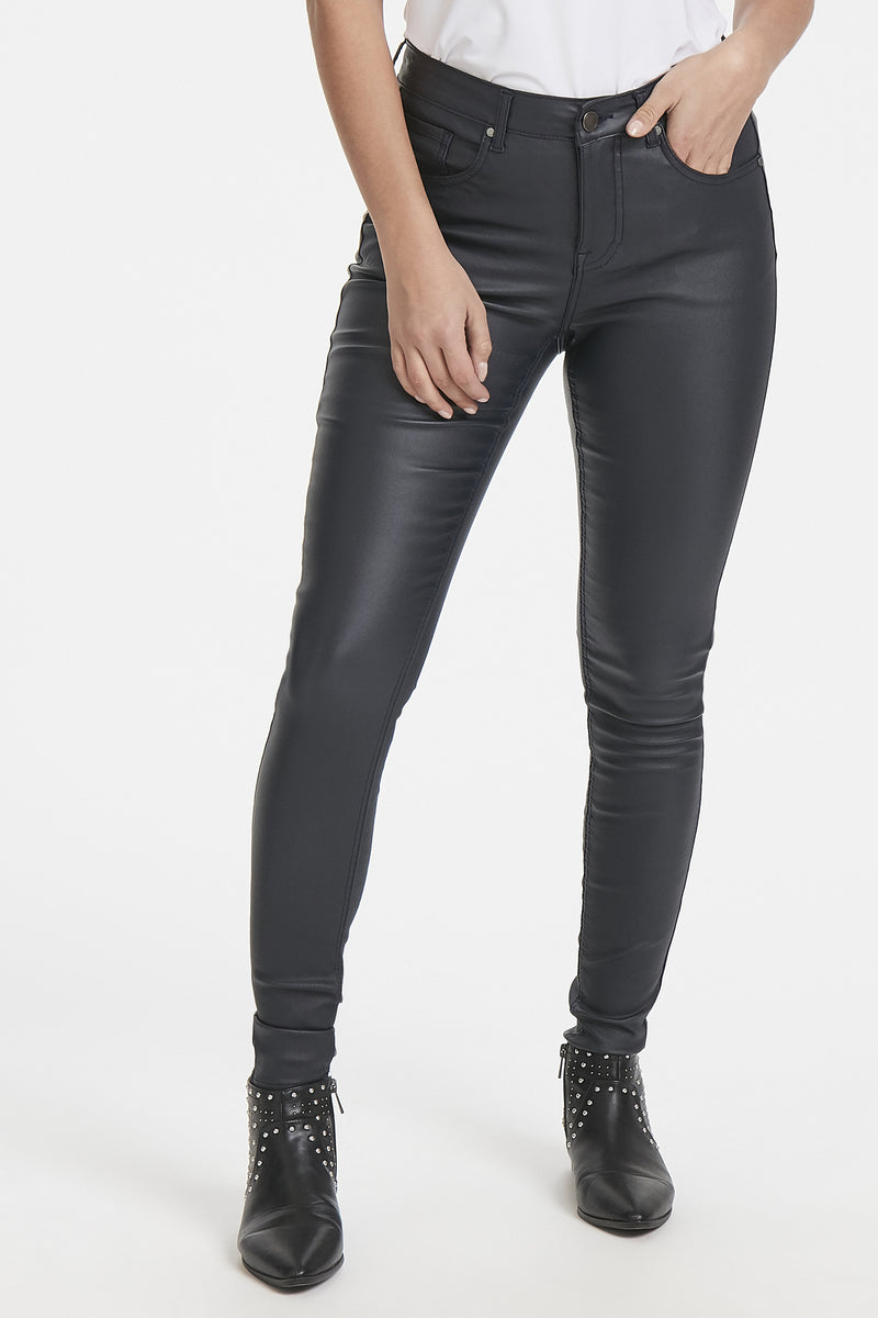 Hose Kato Kiko in Black