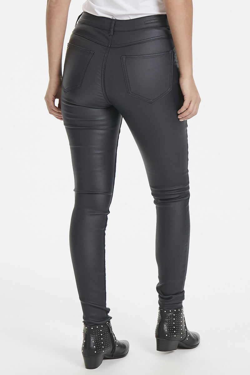 Hose Kato Kiko in Black