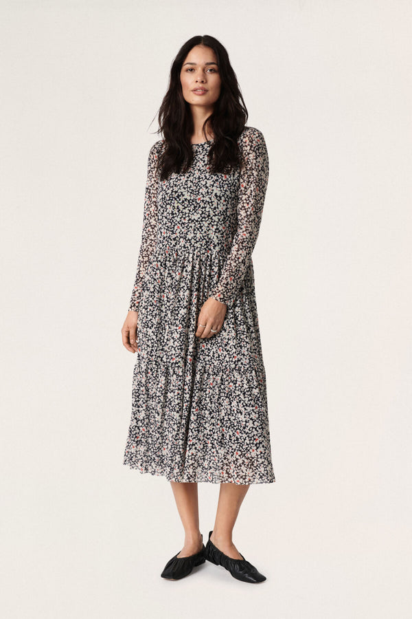 Kleid Paprika in Black Triple Butter