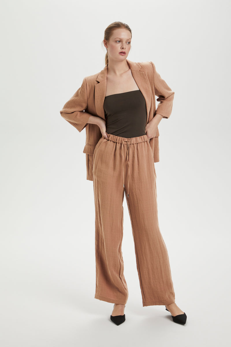 Hose Camile in Beaver Fur