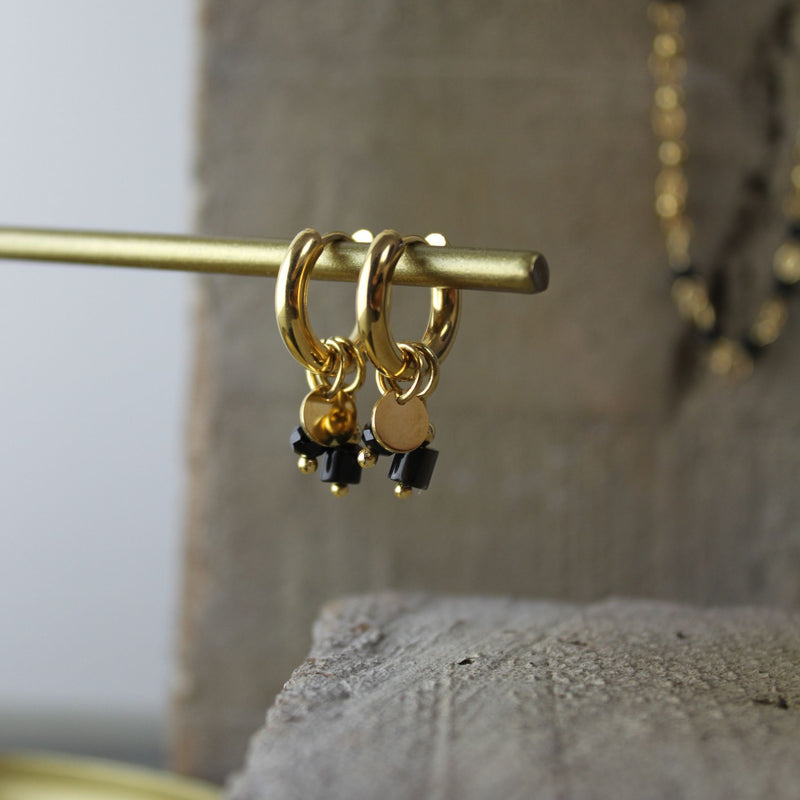 Ohrring Hope Multipearl Huggi in Gold/ Schwarz