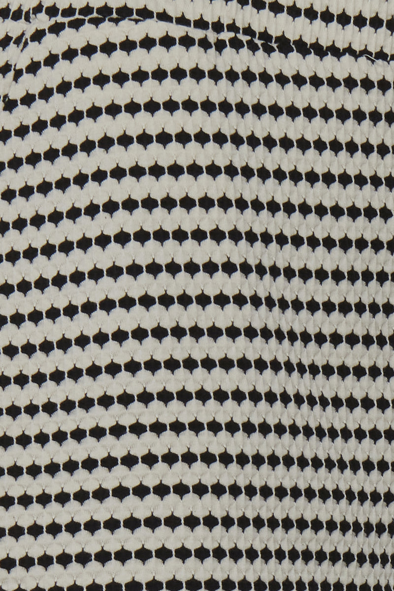 Short GAIA in Black/White Strip