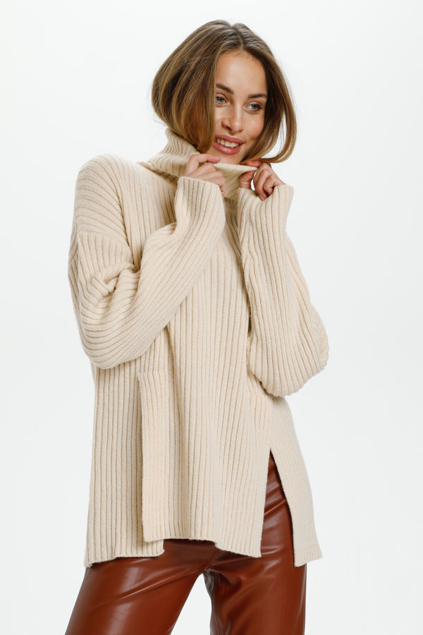 Rollkragenpullover Millicent in Beige