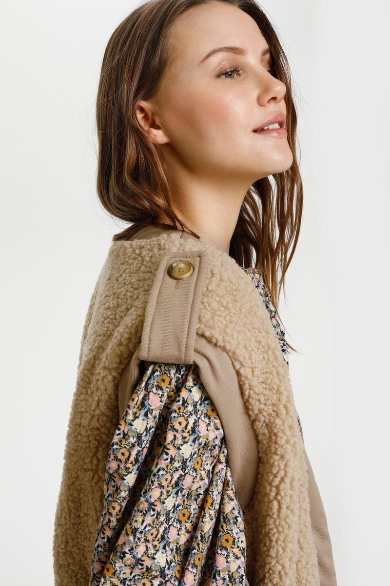 Waistcoat Heidi mit Teddyfell