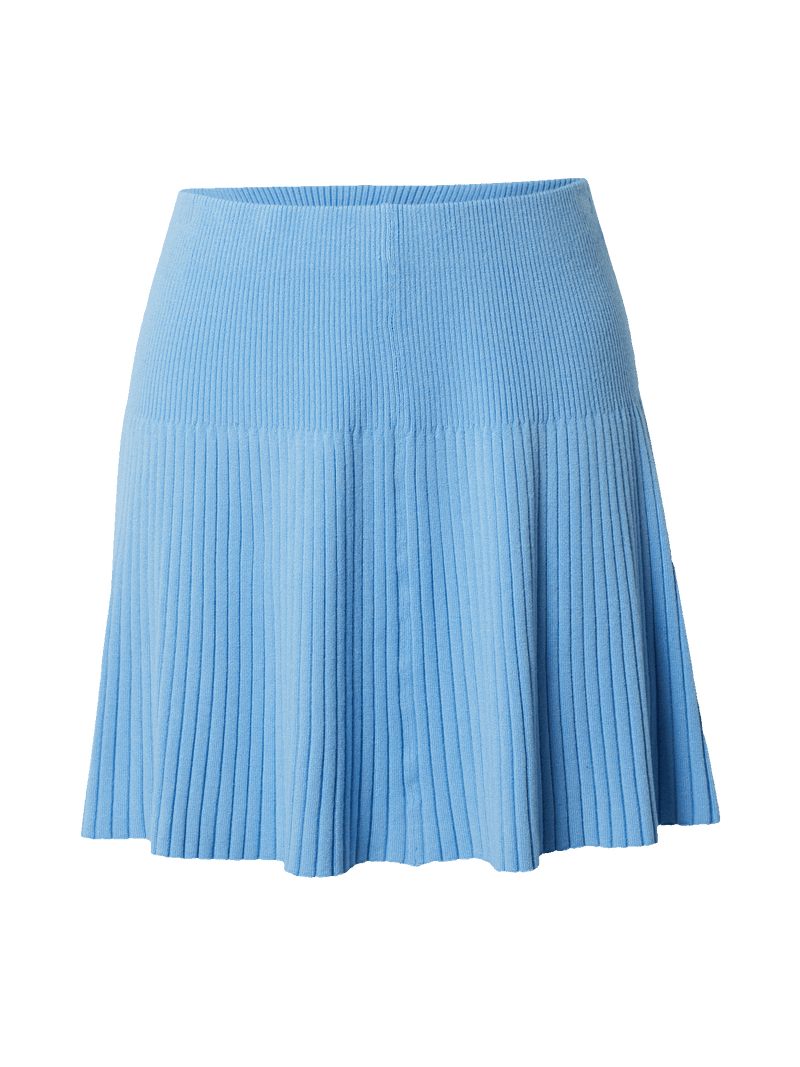 Rock Paolina in Little Boy Blue