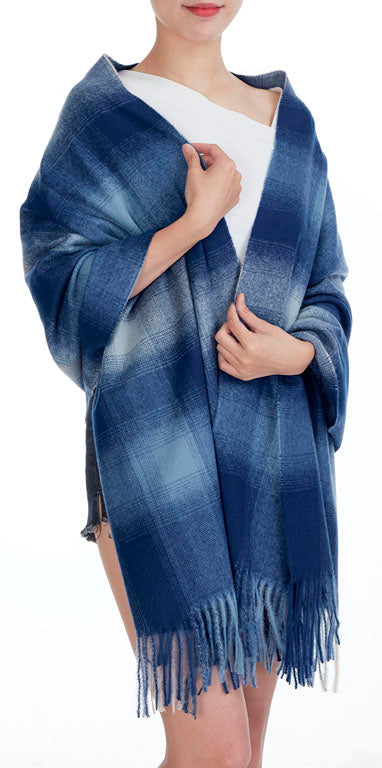 Winterschal mit Fransen Blau