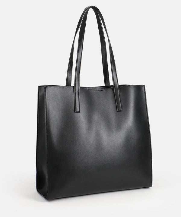 Tasche Fria in Black