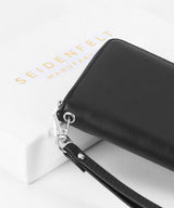 Portemonnaie Smilla in Black/Silver